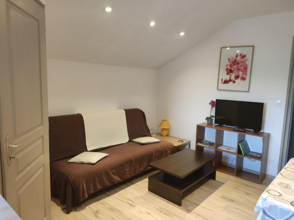 Appartement Gaston Vireux-Wallerand Exterior photo